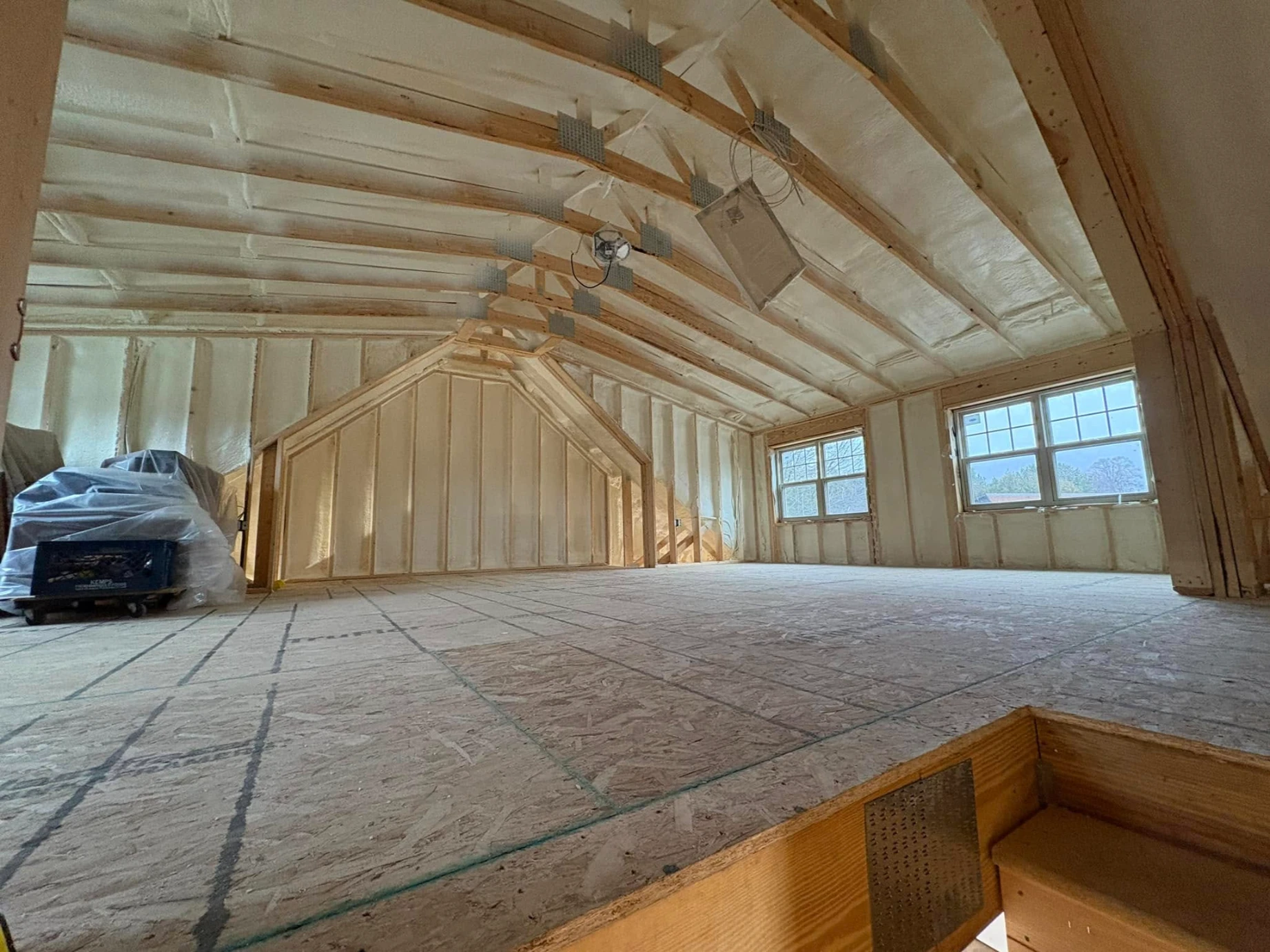 FLOOR INSULATION SERVICES IN WAUPACA, WI