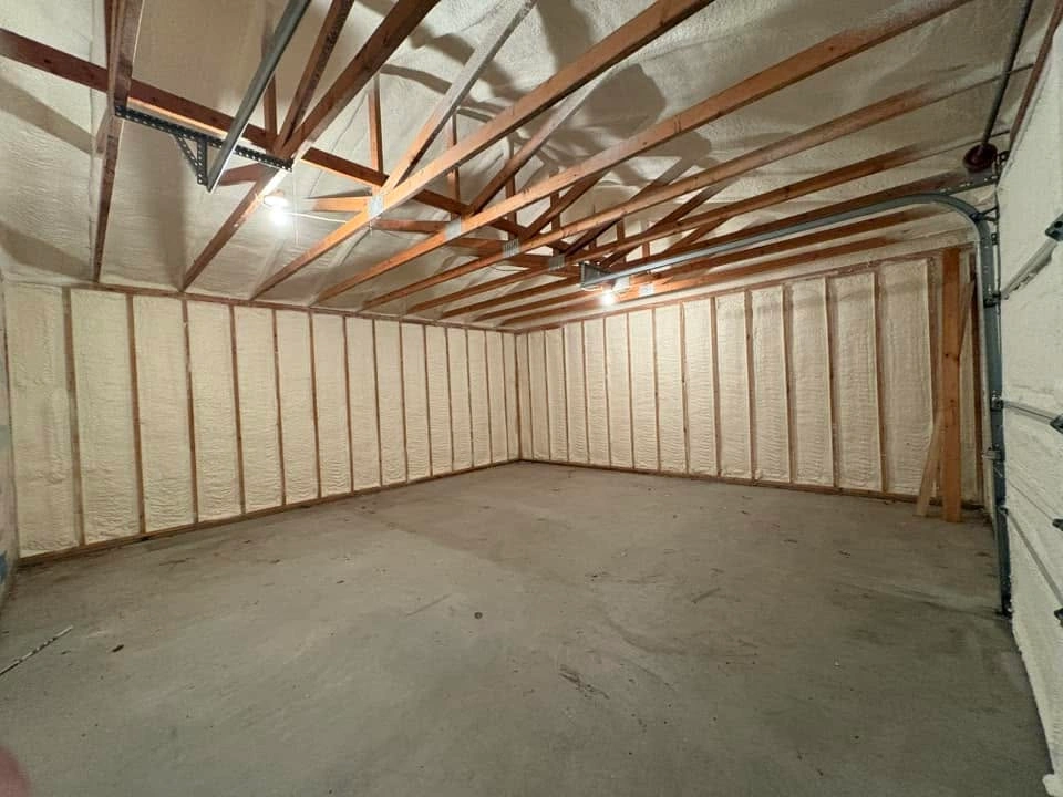 Closed Cell Spray Foam Closed Cell Spray Foam