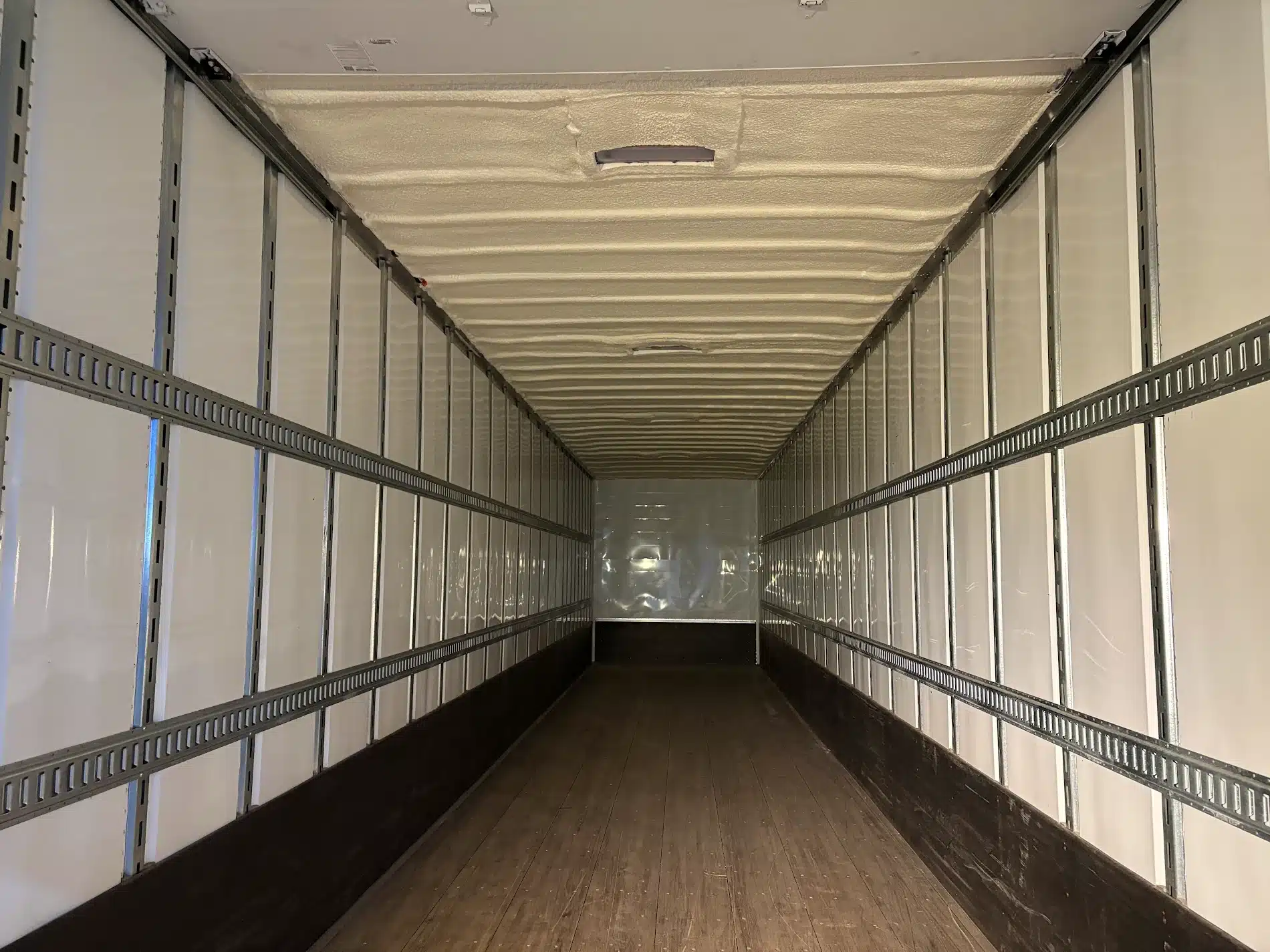 Spray Foam Insulation Windows and Walls Spray Foam Insulation Windows and Walls